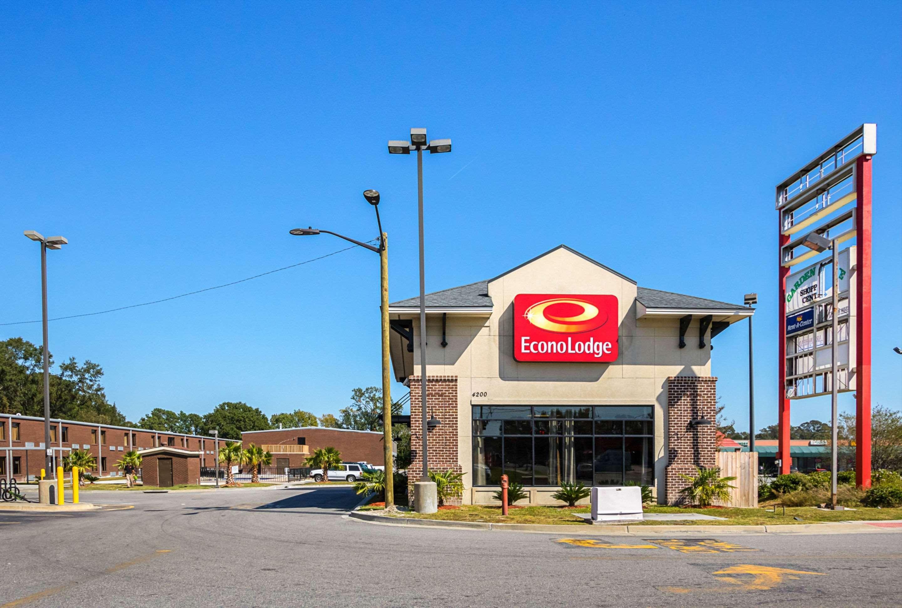 Econo Lodge Savannah Eksteriør bilde