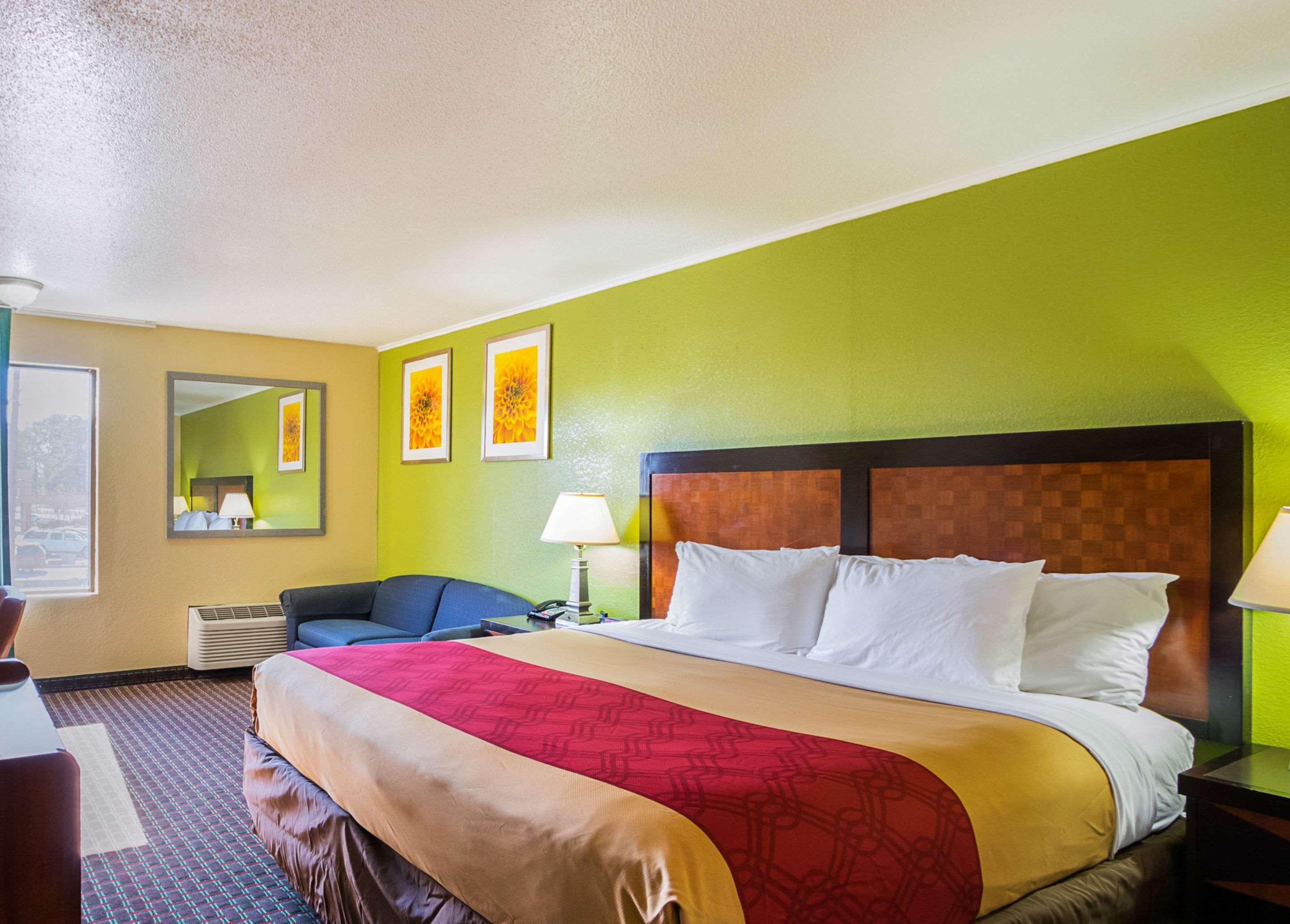 Econo Lodge Savannah Eksteriør bilde